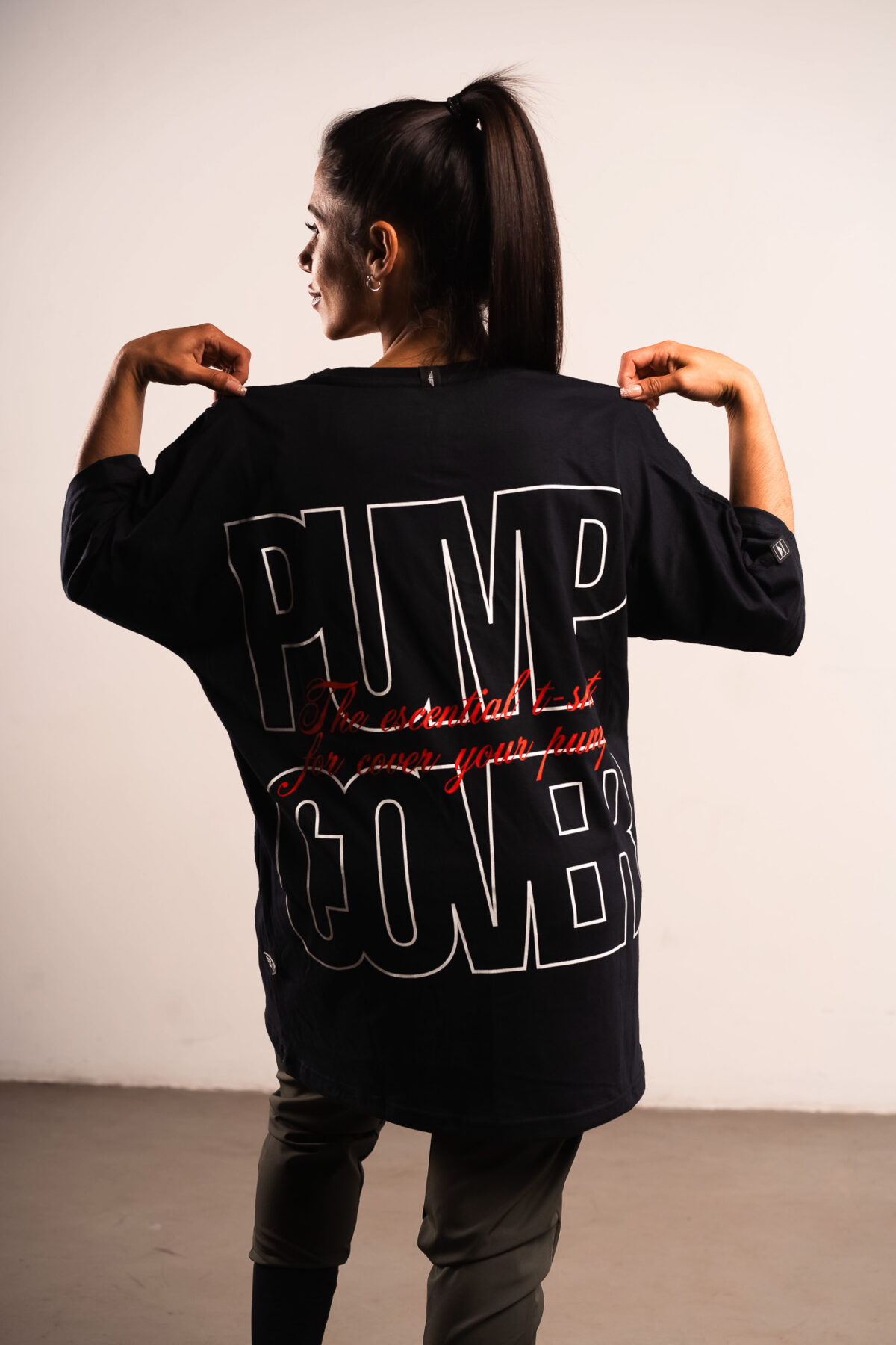 Remeron Oversized - Pump Cover - Negra - Imagen 4