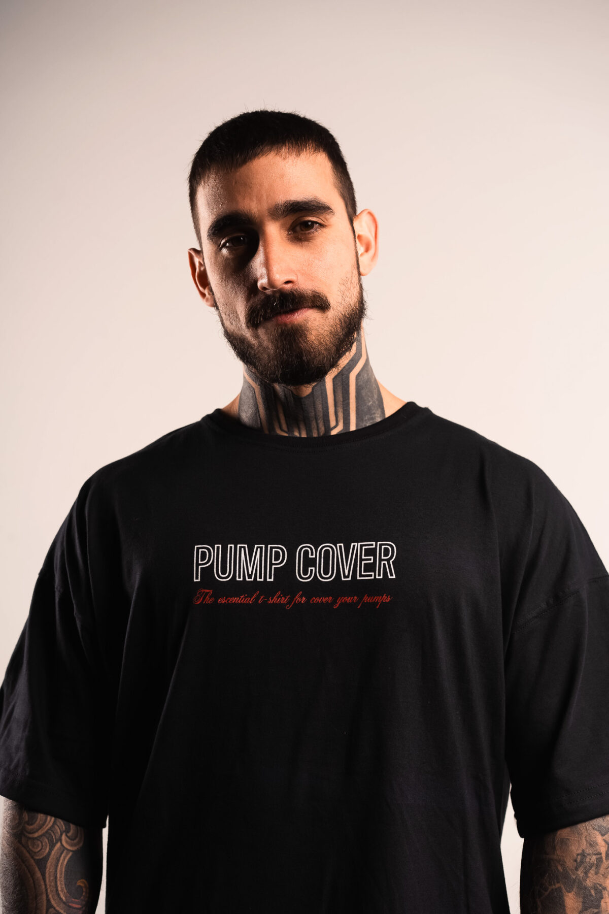 Remeron Oversized - Pump Cover - Negra - Imagen 16