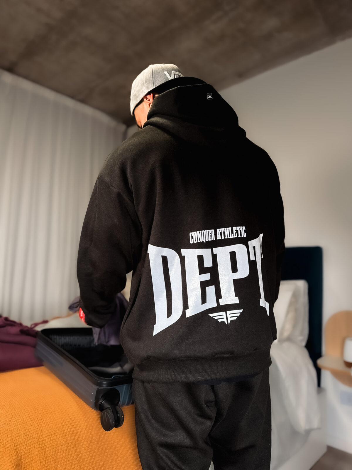 Hoodie Oversized - Athletic Department - Negro - Imagen 14