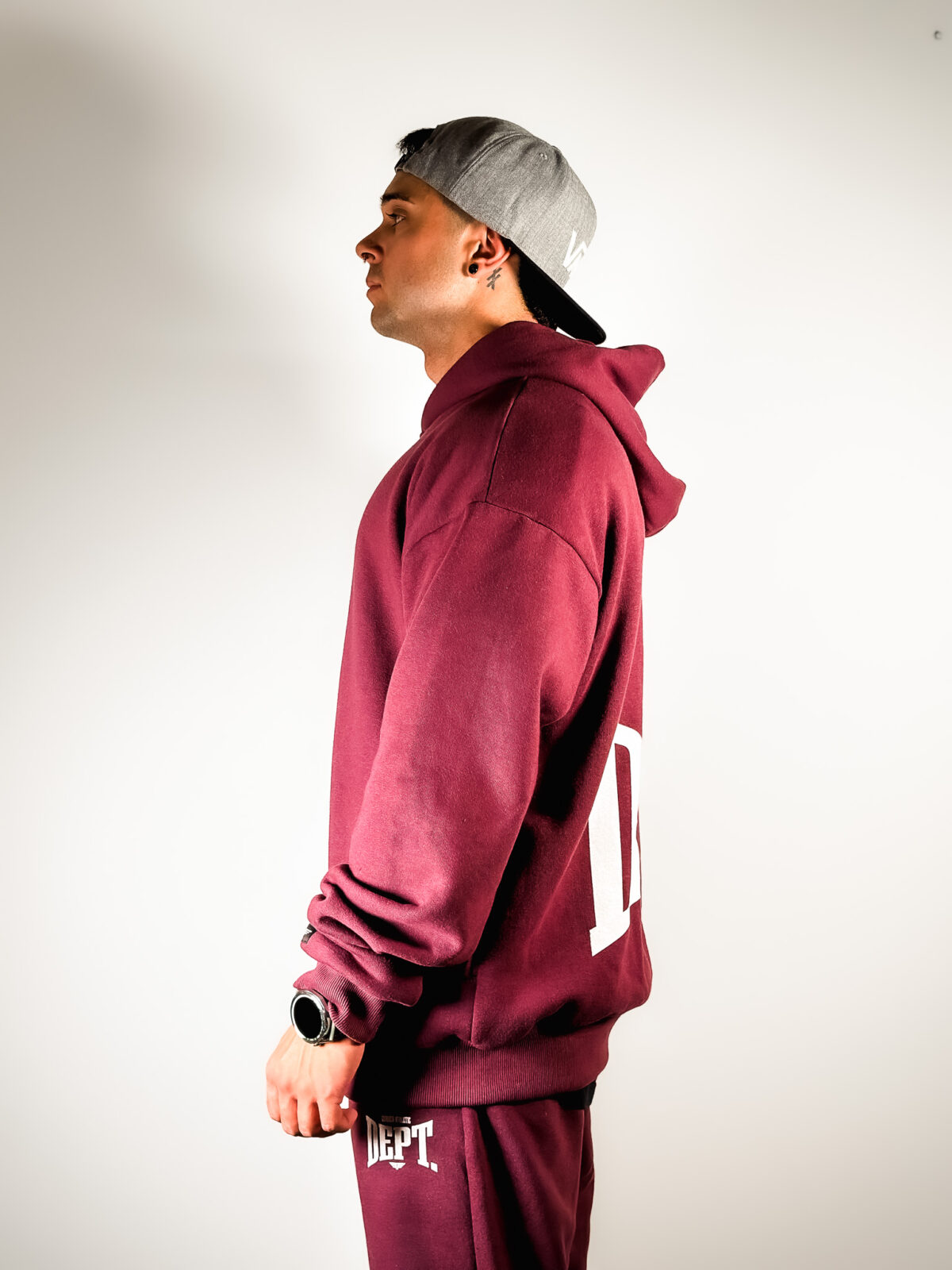 Hoodie Oversized - Athletic Department - Borravino - Imagen 15