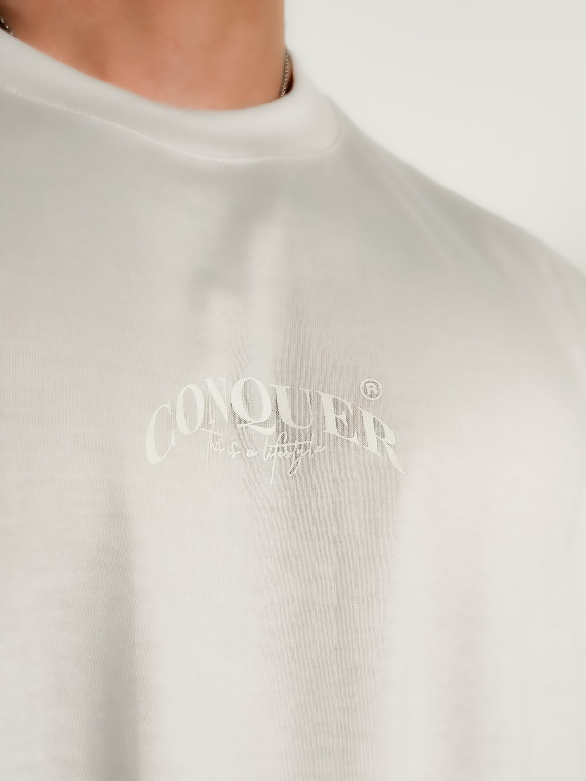 Remera Oversized - Lifestyle - All White - Imagen 6