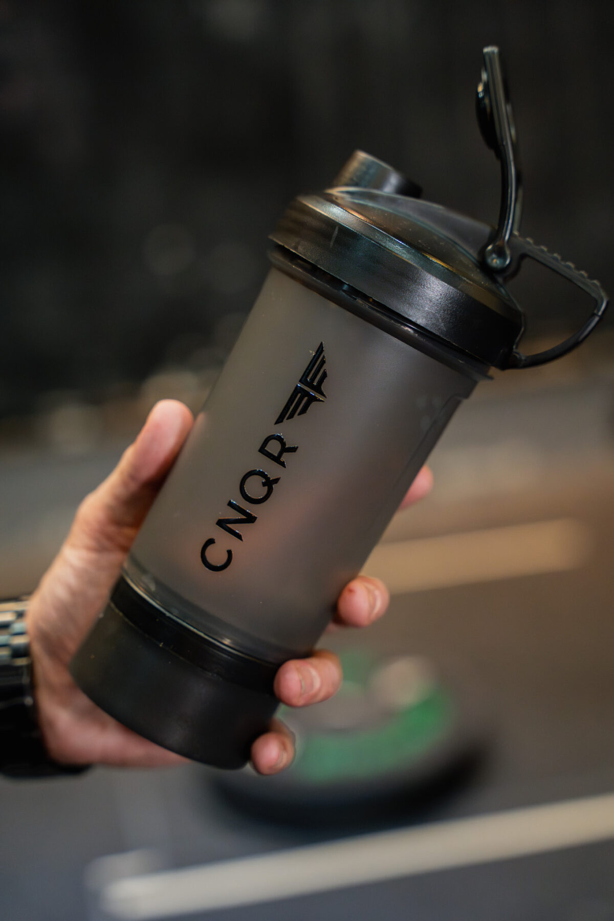 Shaker CNQR Fume